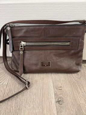 Fossil Dark Brown Leather Messenger Crossbody